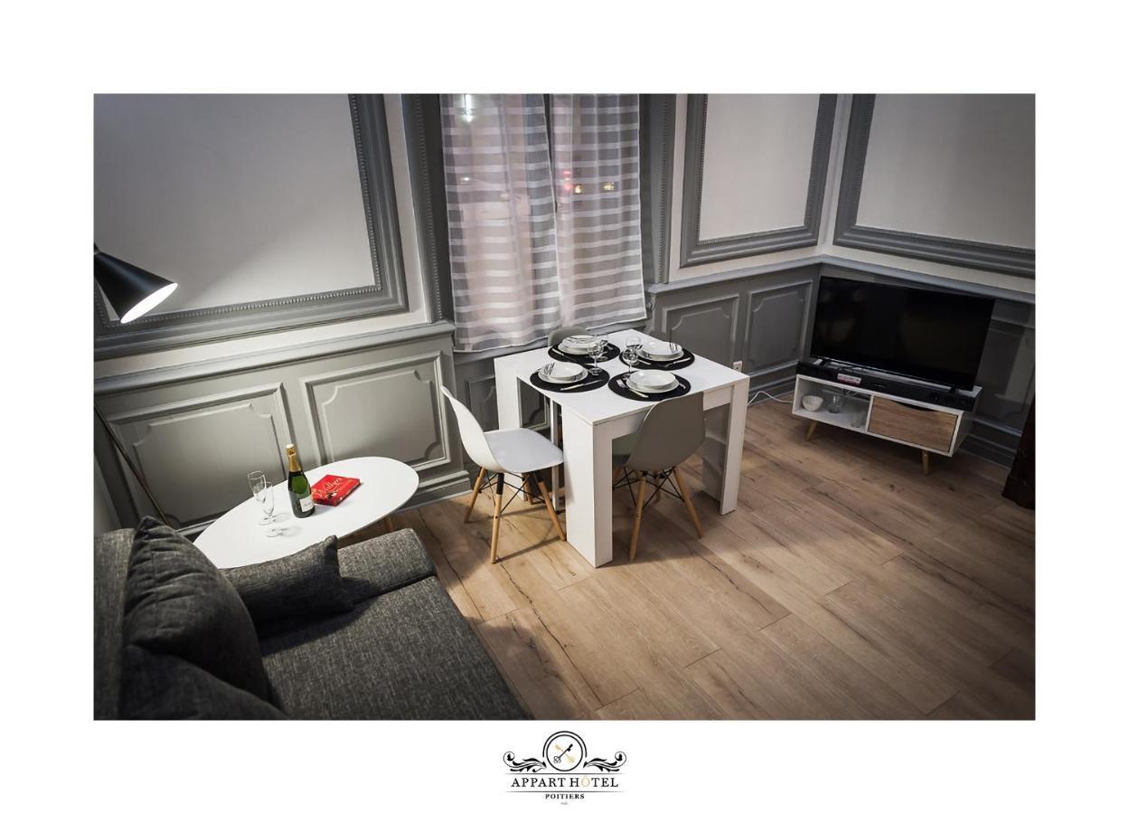 L'Imperial Appart Hotel פואטייה מראה חיצוני תמונה